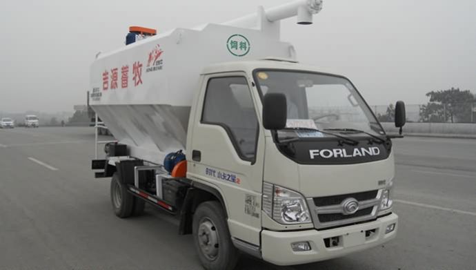 小型散装饲料运输车 小型散装饲料运输车
